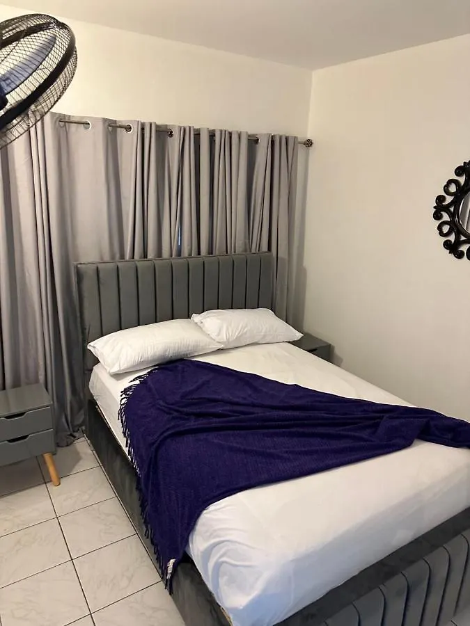 Holruth Court Apartment Camperdown
