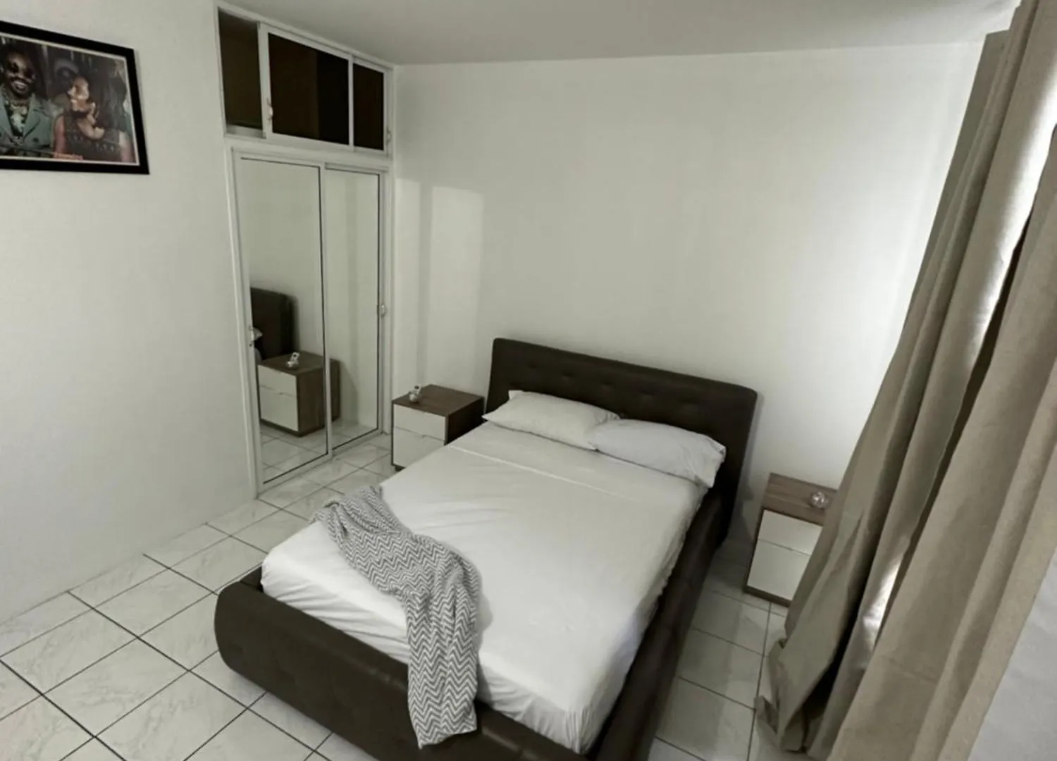 Holruth Court Apartment Camperdown